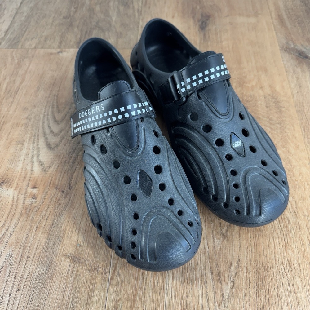 DOGGERS  Black Ultralight Comfort Adjustable Strap Walking Water Clogs Size 8/9*